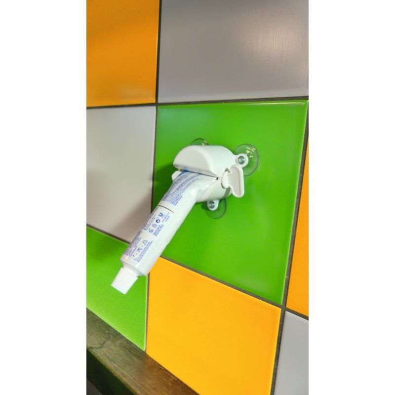 presse-dentifrice