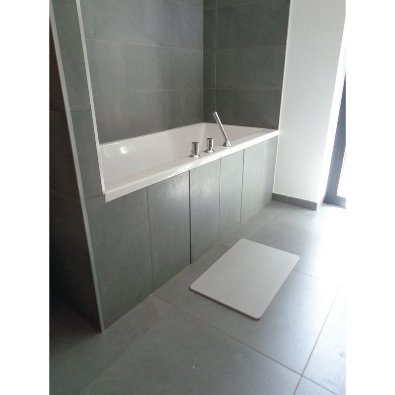 Sortie de bain antidérapante en diatomite – Image 4