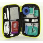 Trousse de secours véhicule 2/4 personnes
