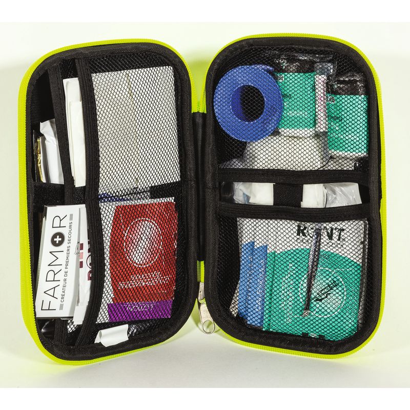 trousse-secours-vehicule-2-4-personnes